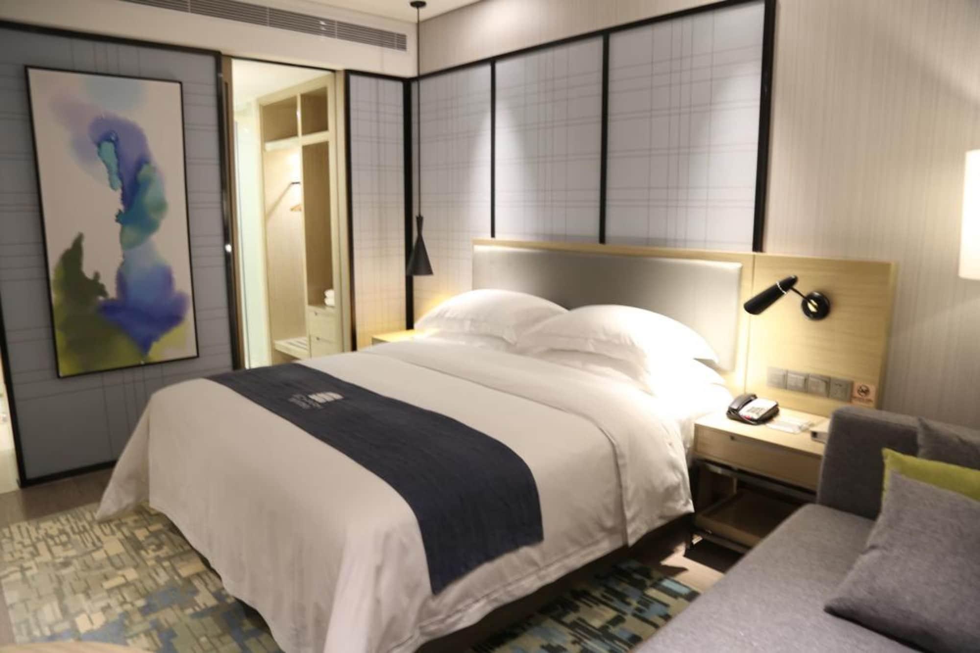 Echarm Hotel Guangzhou Kecun Metro Station Eksteriør bilde